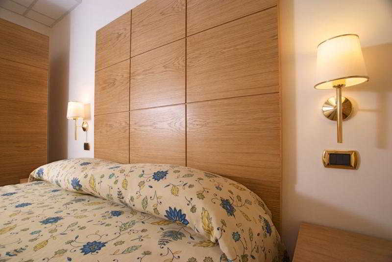 City Hotel Casoria Buitenkant foto