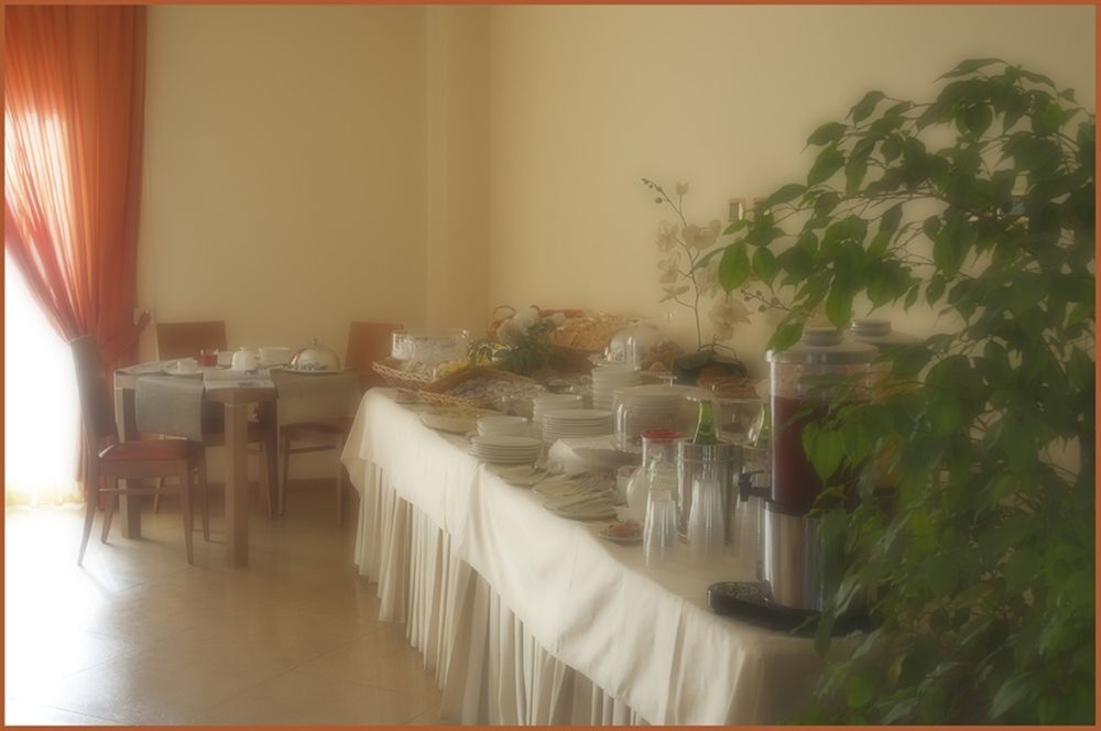 City Hotel Casoria Buitenkant foto