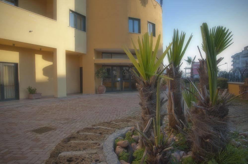 City Hotel Casoria Buitenkant foto