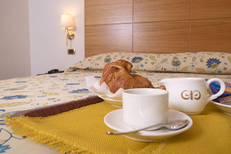 City Hotel Casoria Buitenkant foto